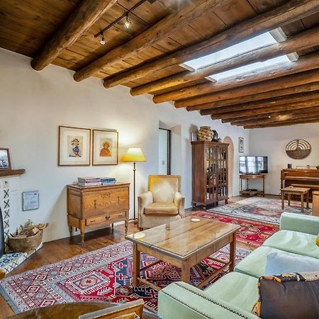 Garcia Street Adobe Villa ซานตาเฟ ภายนอก รูปภาพ