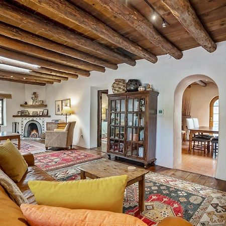 Garcia Street Adobe Villa ซานตาเฟ ภายนอก รูปภาพ